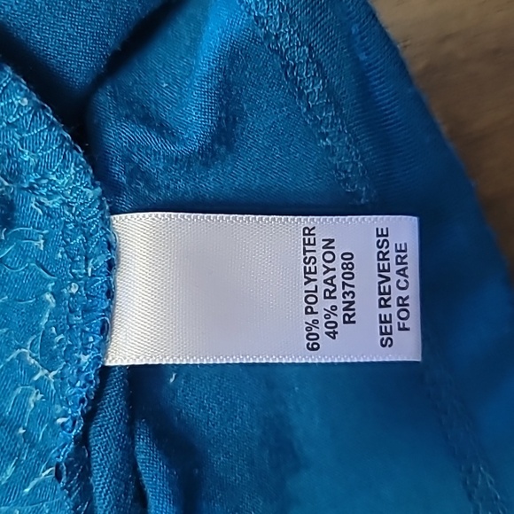 Cato stretch sequin tank top - Picture 8 of 11